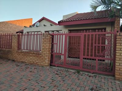 House For Rent in Bendor, Polokwane