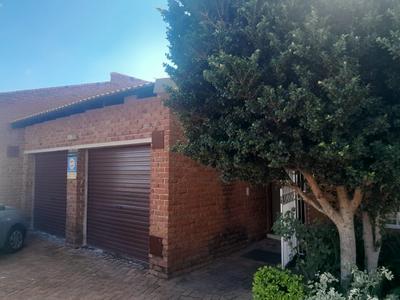 Complex For Rent in Bendor, Polokwane